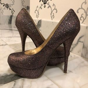 Steve Madden Glitter Pumps